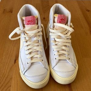 Nike Blazer Mid ‘77 Vintage Popcorn Shoe Size EU 38